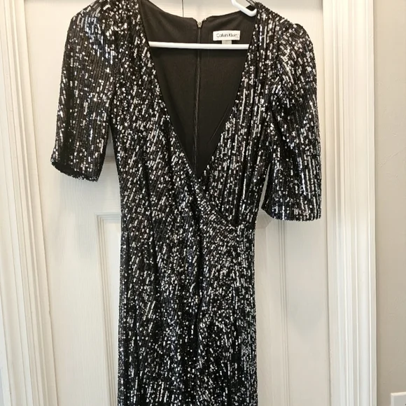 calvin klein glitter dress Lili Blanc SCULPTED SEQUIN GOWN